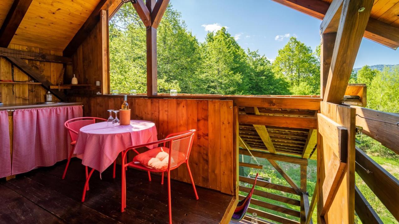 Robinzonski Turizam "Robin' S Hood" Skrad Exteriör bild